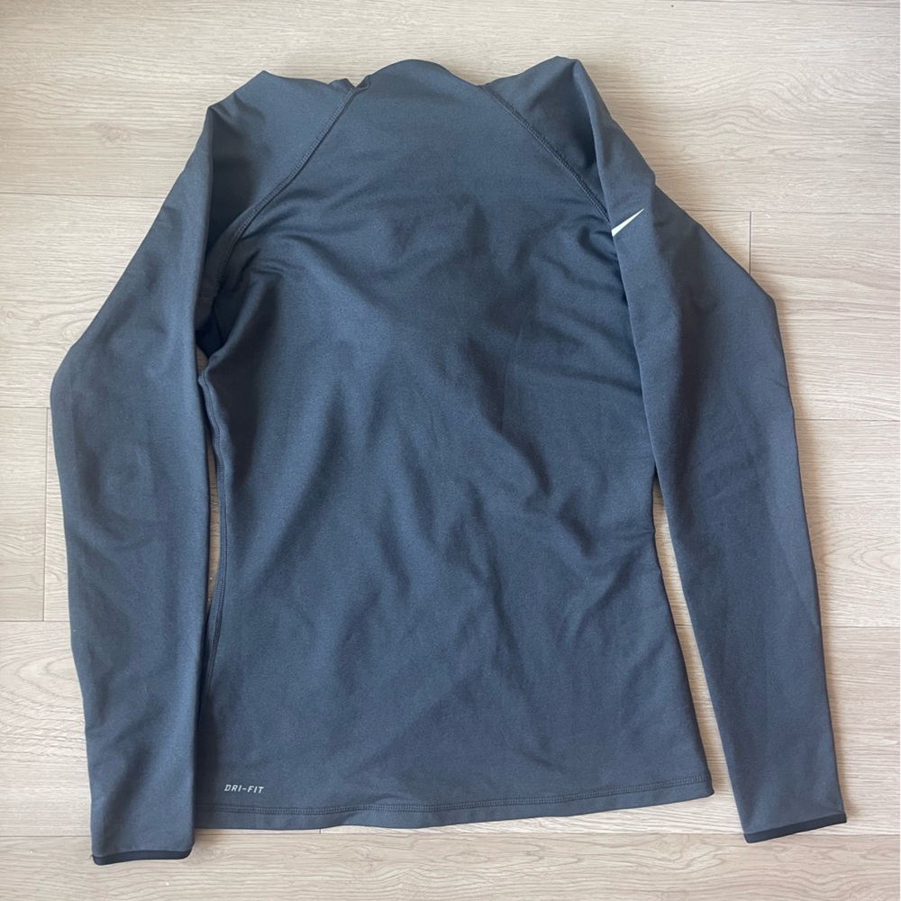 Nike Pro Thermal Hooded Long Sleeve Running Top